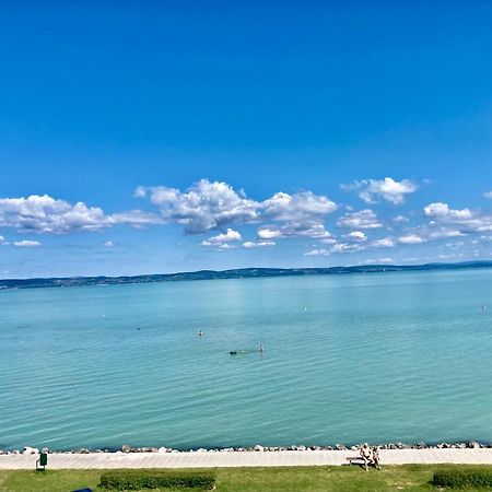 Balaton-Parti Luxus Lakas Apartment ชิโอฟก ภายนอก รูปภาพ